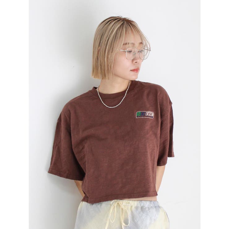 ブラウン | エンブロイダリーダメージロゴTee | Ungrid