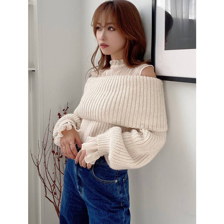 ブークレシアーFrillオフショルニット ラクーンフォックスオフショルニットプルオーバー(F LIGHT BEIGE