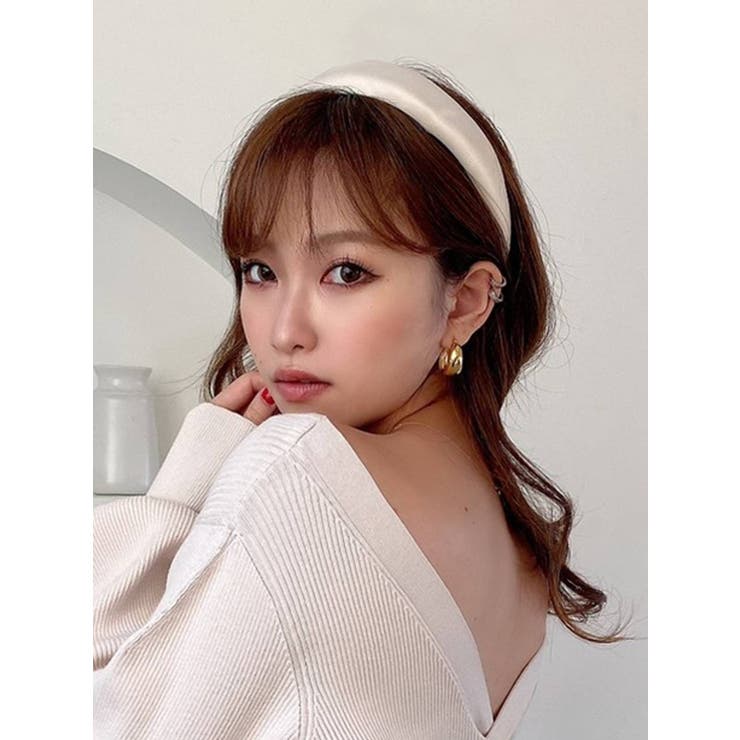 サテングロッシーカチューシャ 品番 Mksw Resexxy リゼクシー のレディースファッション通販 毎日送料無料 Shoplist ショップリスト