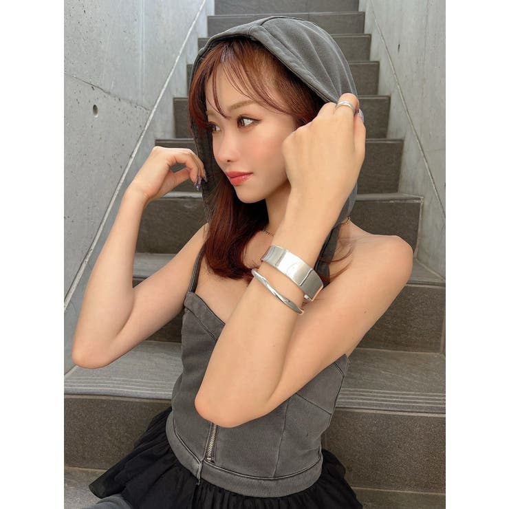 ベアトリス ♡大人気のトップス ※襟は取り外し可能