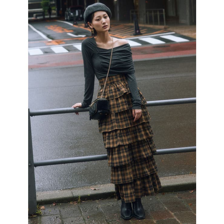 MELT THE LADY トップスとフリルスカート MELT THE LADY トップスとフリルスカート MELT THE LADY トップスと