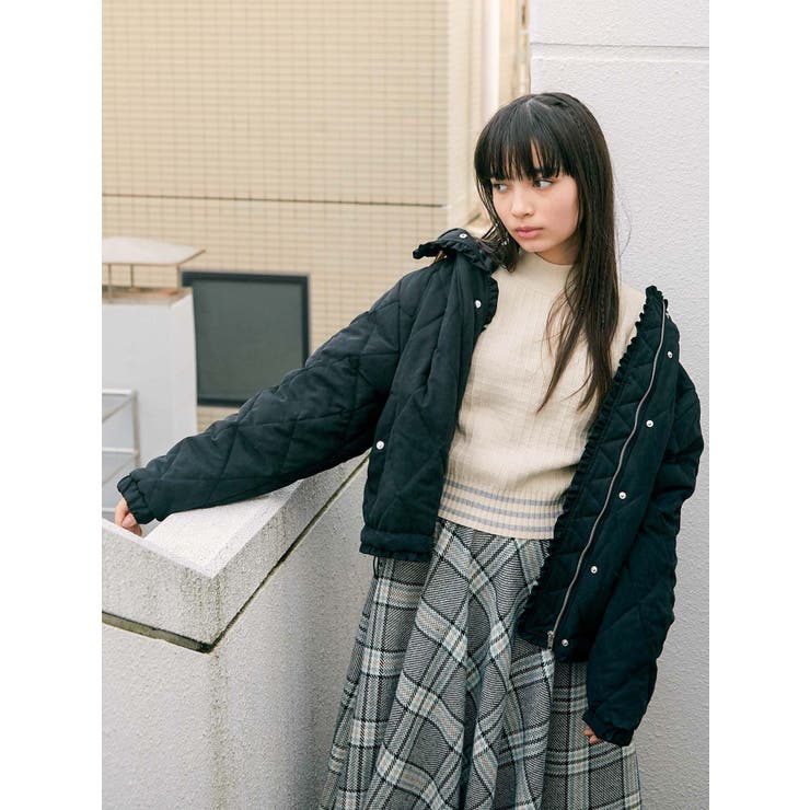 フリルキルティングフードジャケット[品番：MKSW0025921]｜merry