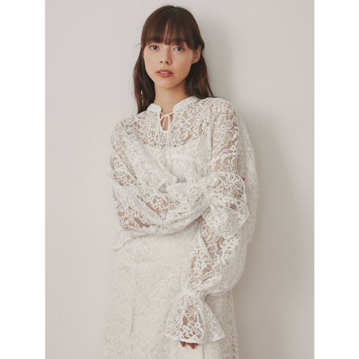 fluffyショートレーストップス[品番：MKSW0046754]｜merry jenny