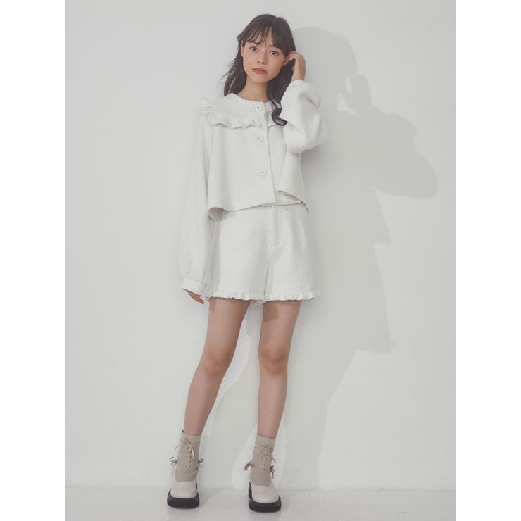 merry jenny - KKSTUDIOS フリルブラウス×ショートパンツ セットアップ merry jenny - KKSTUDIOS フリルブラウス×ショートパンツ