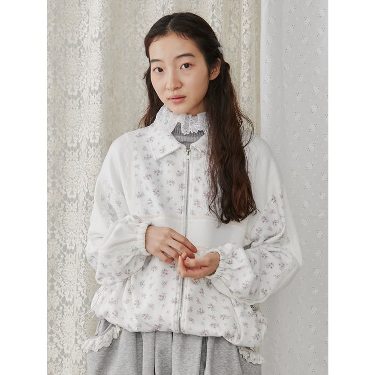 【merry jenny】floralコンビトラックジャケット merry jenny floralコンビトラックジャケット（ブルー