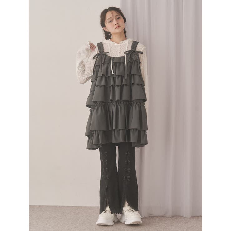 新品Merry jenny ribbon スリムフレアデニムパンツ M ribbonスリムフレアデニムパンツ[品番：MKSW0065091]｜merry jenny