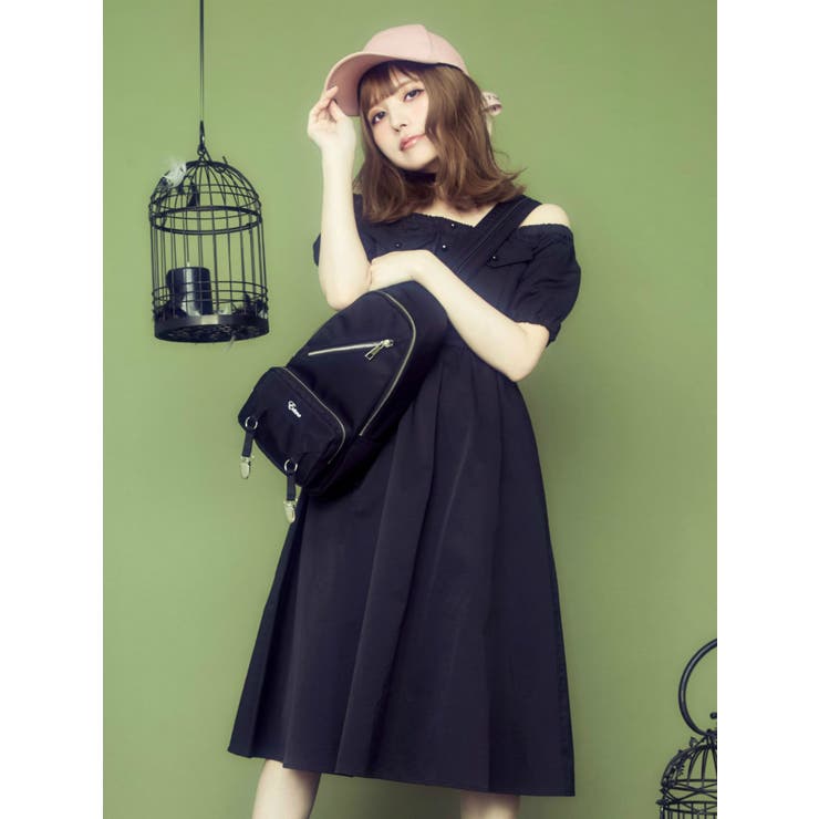 Bigポケットオフショルワンピース 品番 Mksw Eatme イートミー のレディースファッション通販 Shoplist ショップリスト