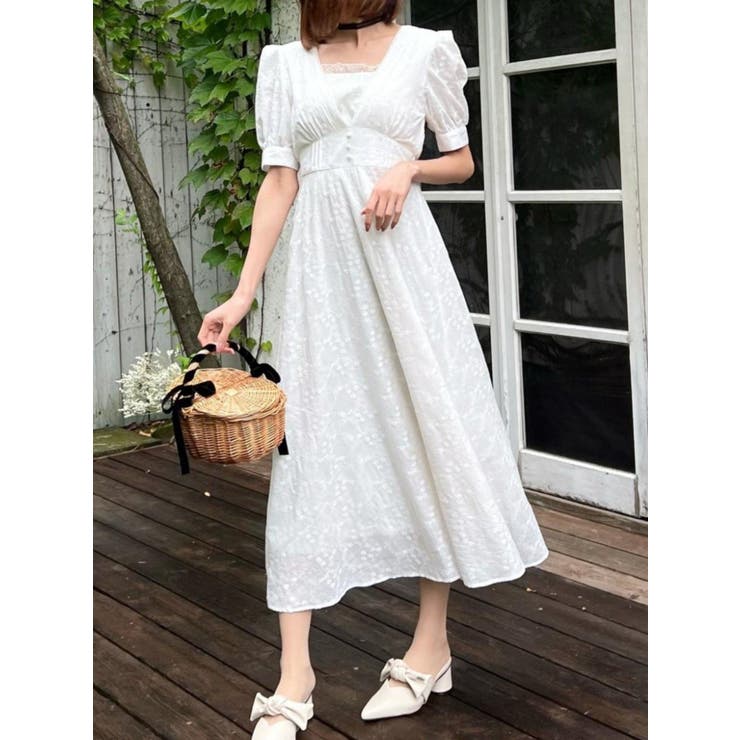 オフホワイト | Vネックレディワンピース | EATME