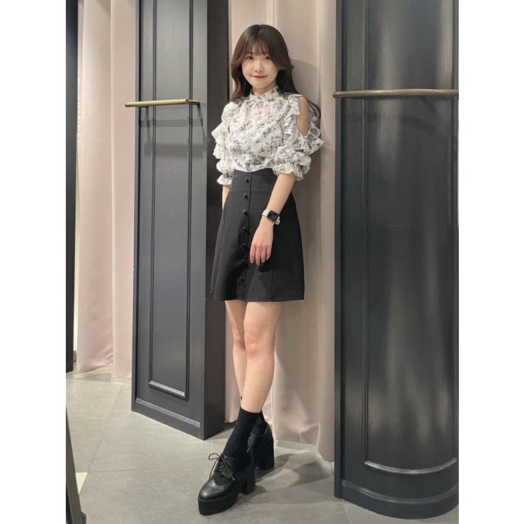 FORTE FORTE◇ショルダーフリルオープンネックブラウス/長袖ブラウス/1