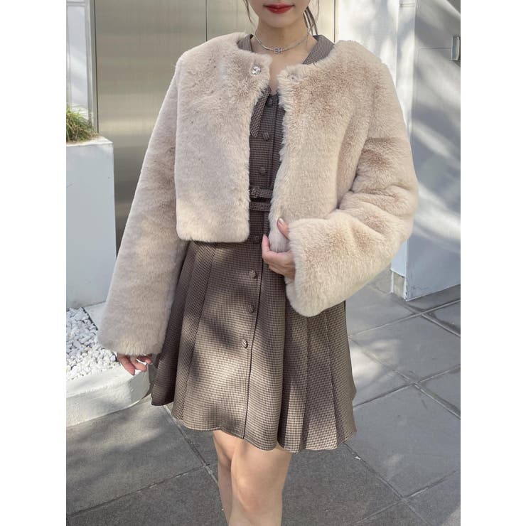 ビジューボタンフェイクファーコート[品番：MKSW0054017]｜EATME