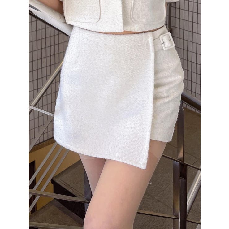 オフホワイト | ベルテッドスコート（セットアップ可能） | EATME