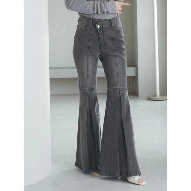 ブラック | タックフレアデニムパンツ | EATME