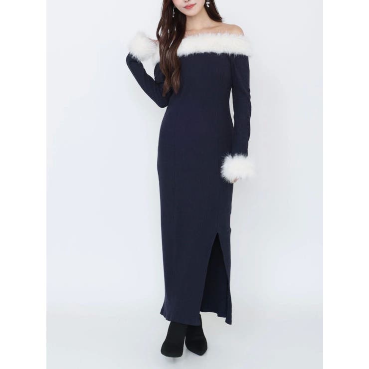 ネイビー | フェイクファーオフショルロングワンピース | EATME