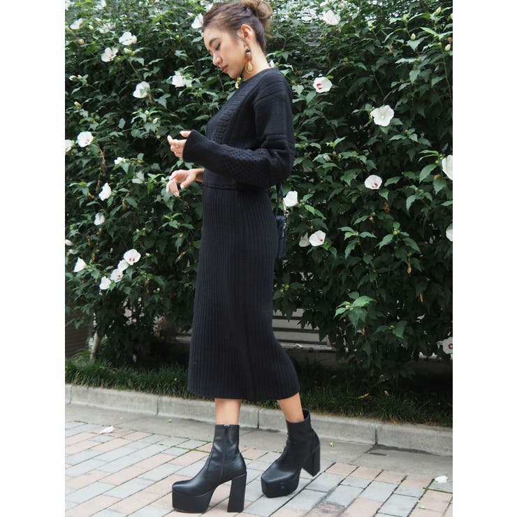 バックオープンニットロングワンピース[品番：MKSW0032556
