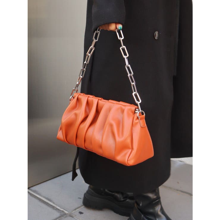 えりなです 美品　ファイティングバッグ タックチェーンショルダーBAG[品番：MKSW0040256]｜EVRIS（エブリス