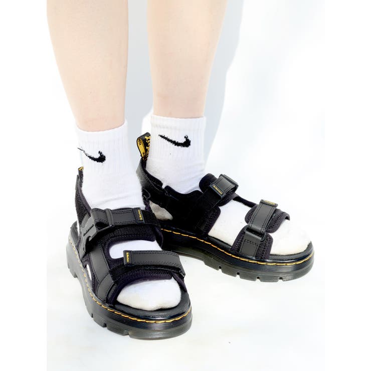 Dr.Martens】Forster[品番：MKSW0044600]｜EVRIS（エブリス）の