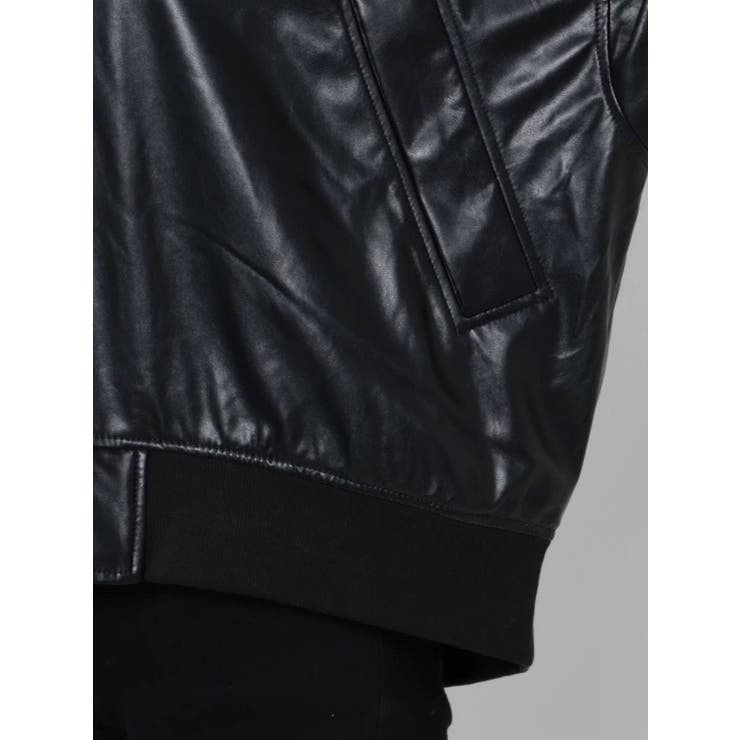 PUMA】T7 オーバーサイズフェイクレザーボンバー[品番：MKSW0048258
