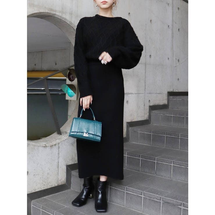 ロングスリットケーブルワンピース[品番：MKSW0048179]｜EVRIS