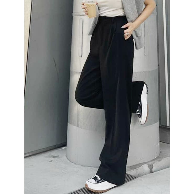 ブラック | タックストレートカラーパンツ | EVRIS