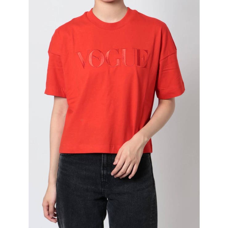 レッド | PUMA X VOGUE グラフィック Tee | EVRIS