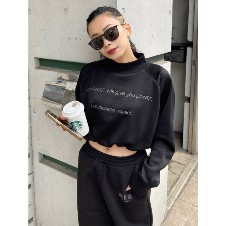 ハイネッククロップドスウェットトップス【セットアップ着用可能