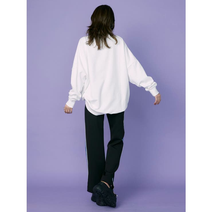 EVRIS【WEB限定】ハーフジップスウェットトップス/アイボリー ロゴラインハーフジップショートスウェットトップス【セットアップ着用