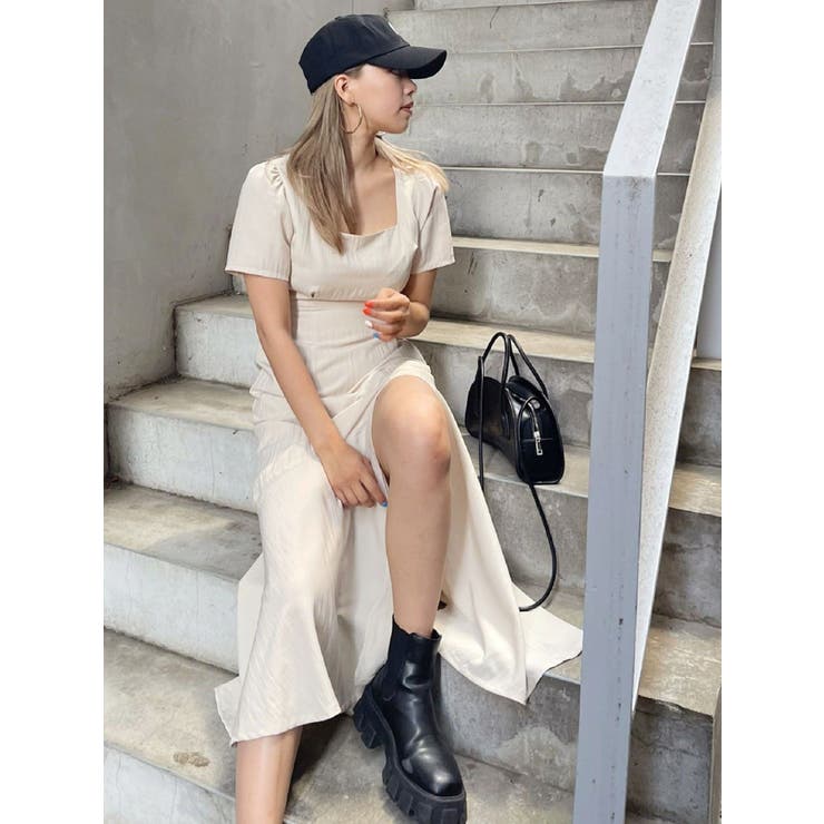 ホワイト | バックオープンロングワンピース | EVRIS