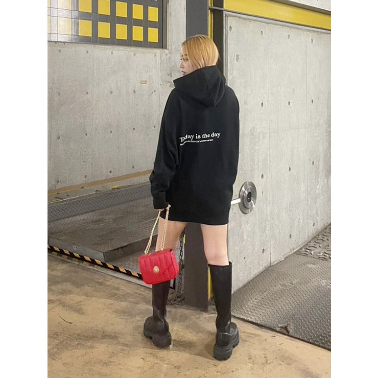 バックロゴオーバーサイズフーディー[品番：MKSW0053568]｜EVRIS