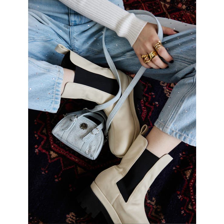 ホワイト | サイドゴアショートブーツ | EVRIS