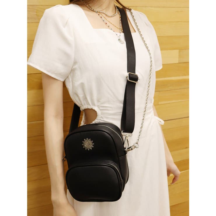 【完売品】EVRIS ショルダーバッグ EチェーンショルダーBAG 2way EVRIS ショルダーバッグ バッグ 「再生産！」キルティング