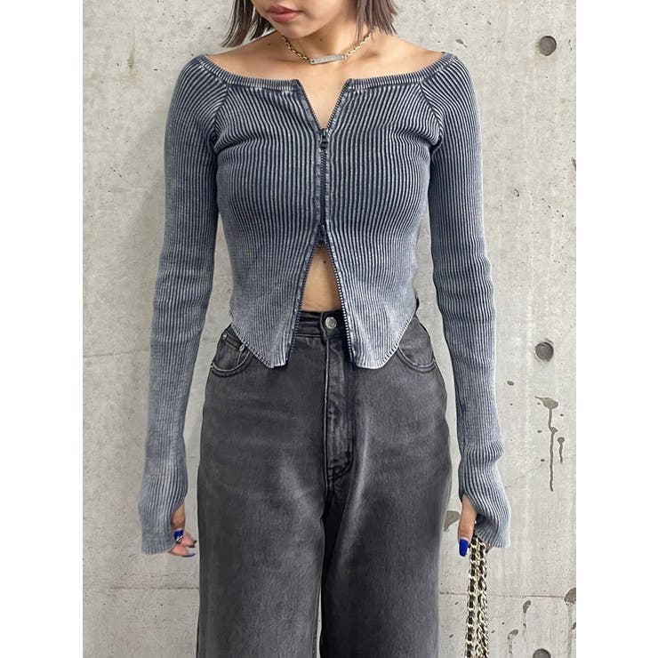 juemi ピグメントオフショルトップス EMB Loose Neck Sweat – JUEMI