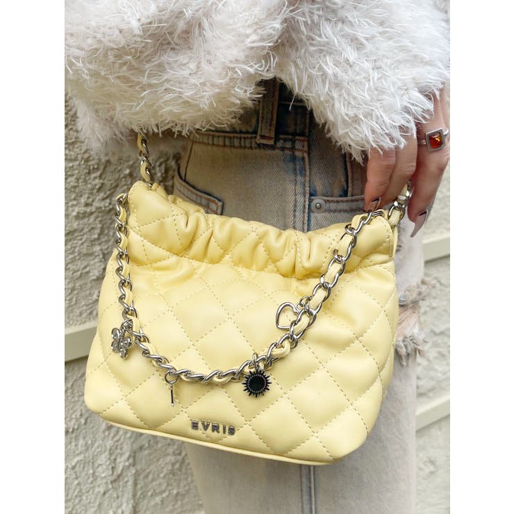 キルティングモチーフチェーンBAG[品番：MKSW0061734]｜EVRIS