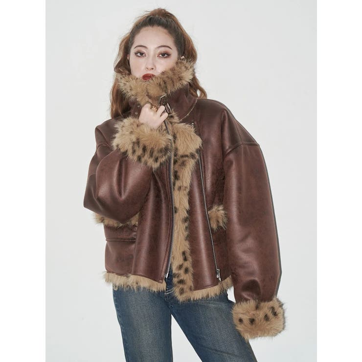 SNSでバズり中】リバーシブルフェイクファーブルゾン[品番