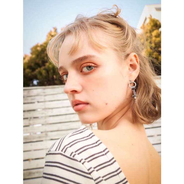 CHAIN CROSS MOTIF ピアス | EVRIS | 詳細画像9 