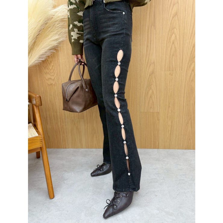 サイドビジューフレアデニムパンツ | EVRIS | 詳細画像1 