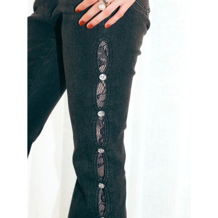 サイドビジューフレアデニムパンツ | EVRIS | 詳細画像2 