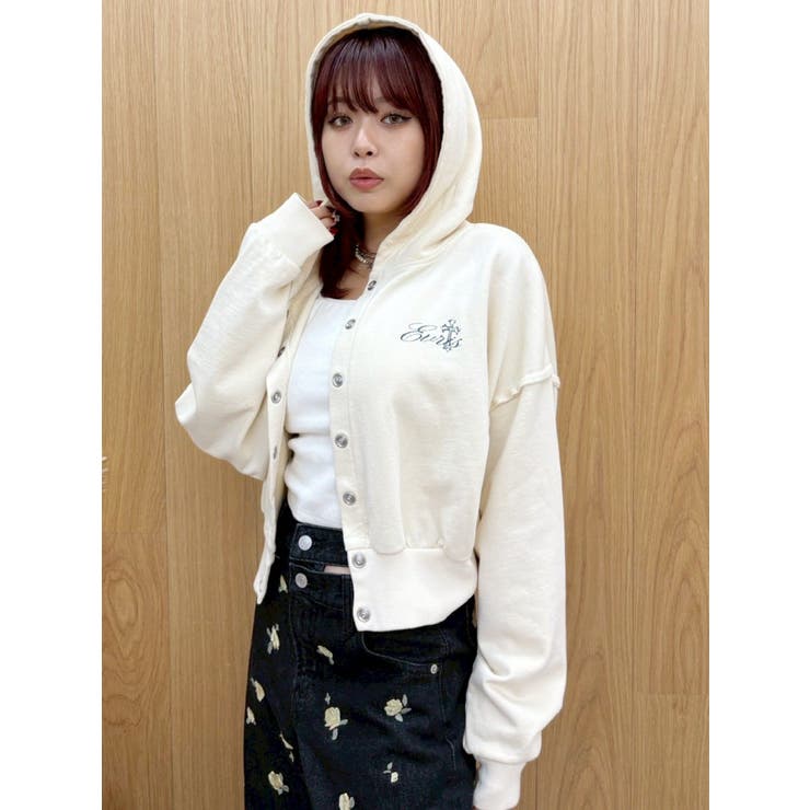 アイボリー | パウダーショートスウェットフーディー【セットアップ着用可能】 | EVRIS