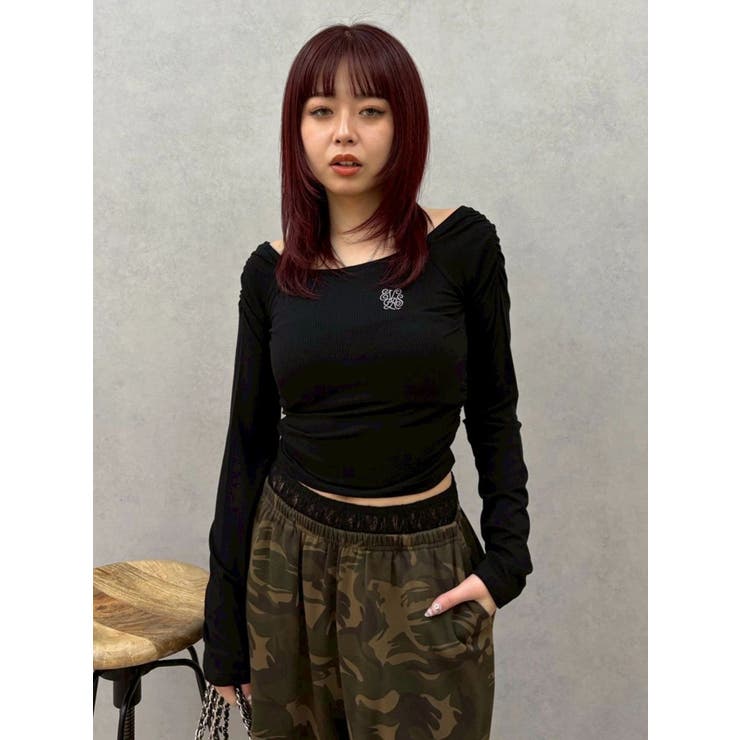 ブラック | オフショルフーディトップス | EVRIS