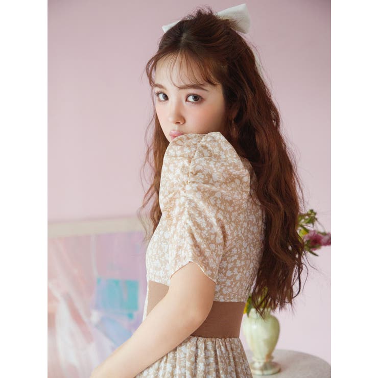 dazzlin【CALNAMURコラボ】ウエストリブティアードワンピース dazzlinコラボ＞ウエストリブティアードワンピース[品番
