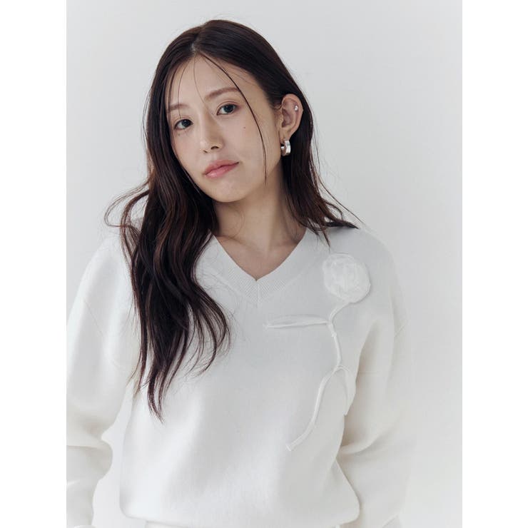 オーガンコサージュVネックニット | CALNAMUR | 詳細画像14 