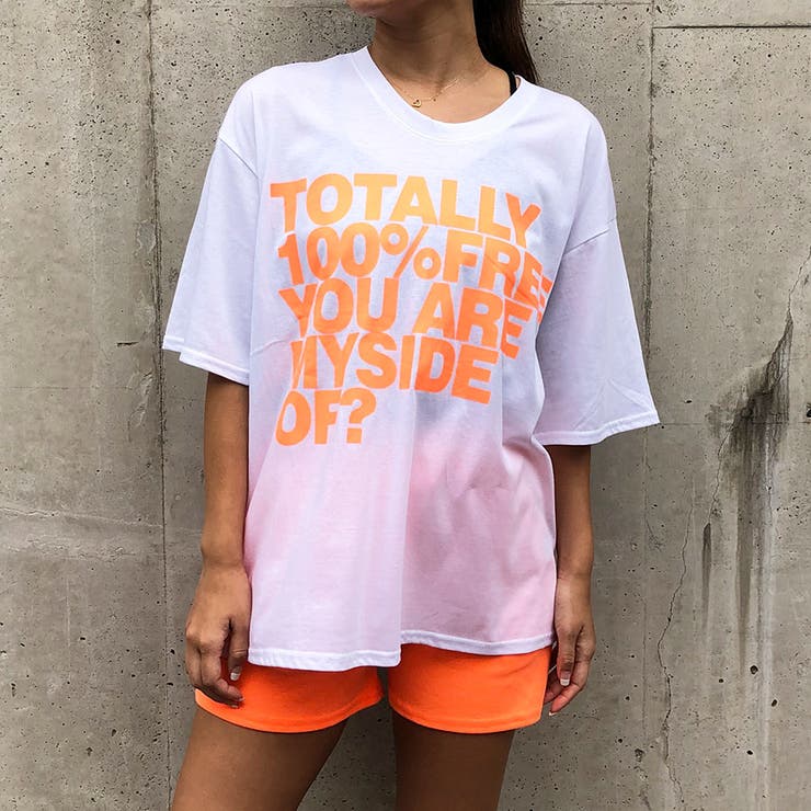 ネオンロゴプリントTシャツxネオンカラーショートパンツSET