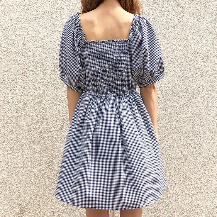 後ろシャーリング胸タックスクエアデザインバルーン袖ワンピース[品番