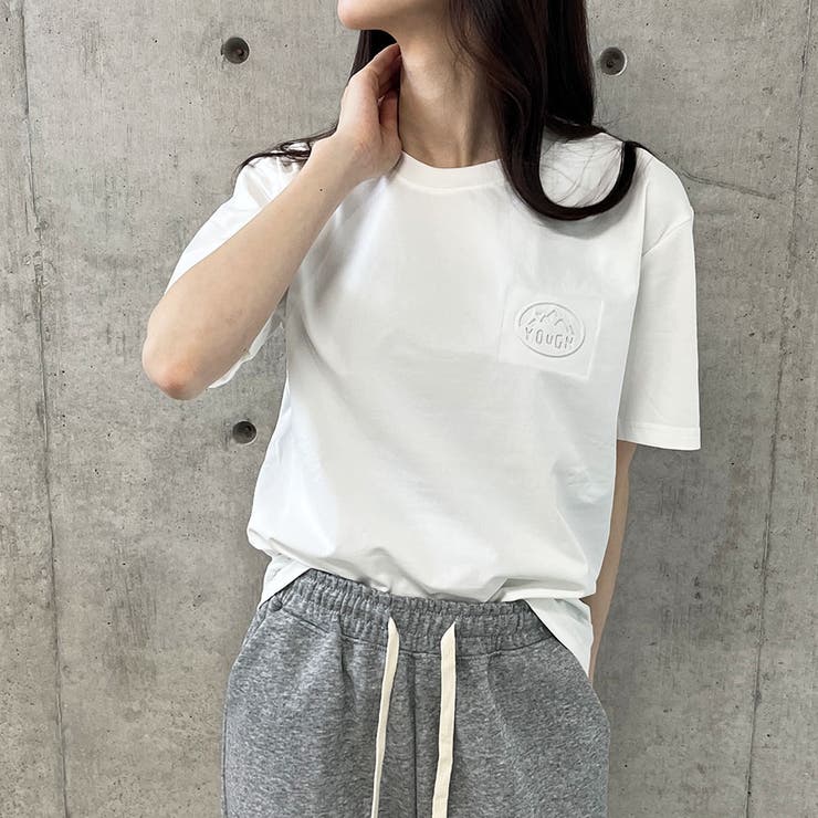 エンボス加工ロゴTシャツ | me Jane | 詳細画像3 