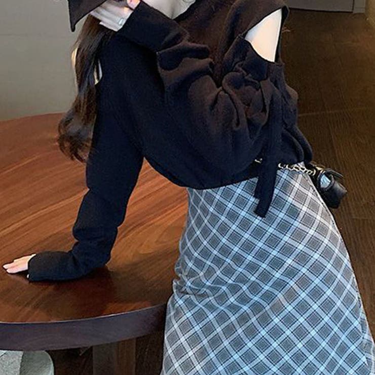 袖カットアウトギャザーリボンニットトップス[品番：MJNW0002969]｜me