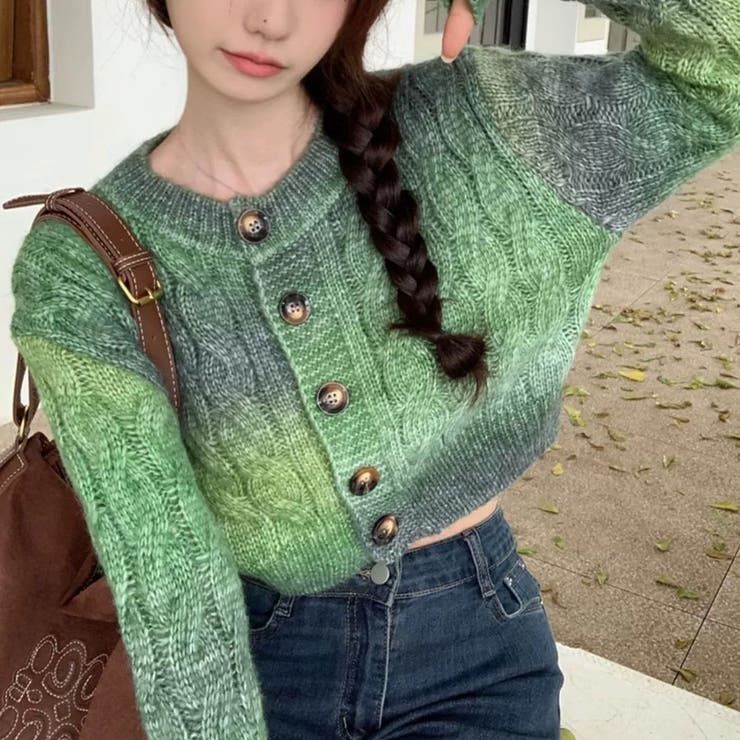 グラデーションカラーケーブルショート丈ニットカーディガン[品番