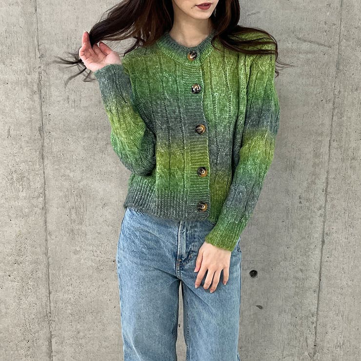 グラデーションカラーケーブルショート丈ニットカーディガン[品番