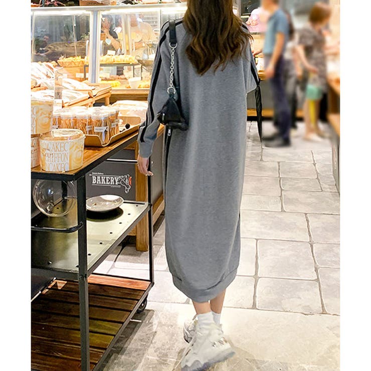 新作＞裏起毛サイドライン入りハーフジップワンピース[品番