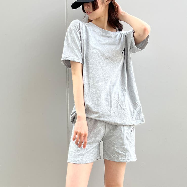 ホワイト ポロシャツ ショートパンツ ハット セット ホワイト ポロシャツ ショートパンツ ハット セット