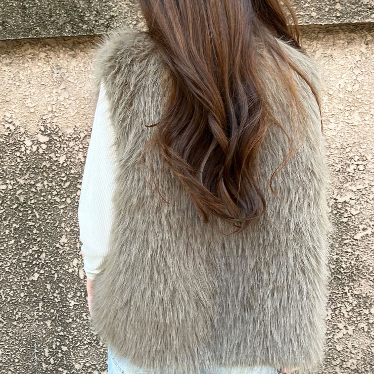 グレー 毛皮 ノースリーブコート フェイクファーカラードロスト中綿ジャケット – BUNNY APARTMENT