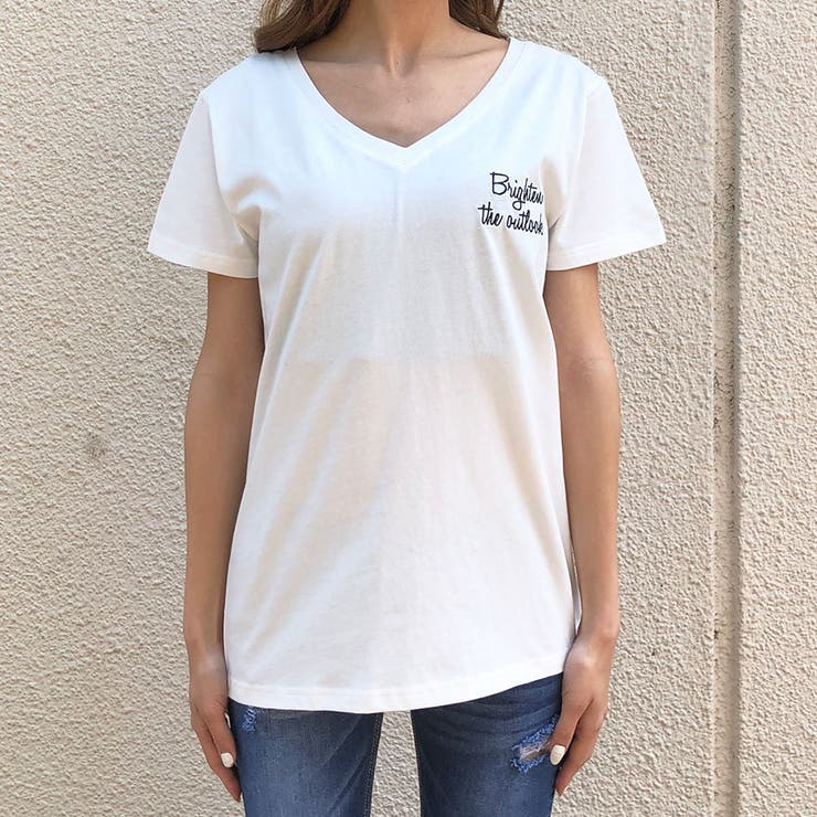 バック刺繍モチーフ＆刺繍ロゴVネックTシャツ[品番